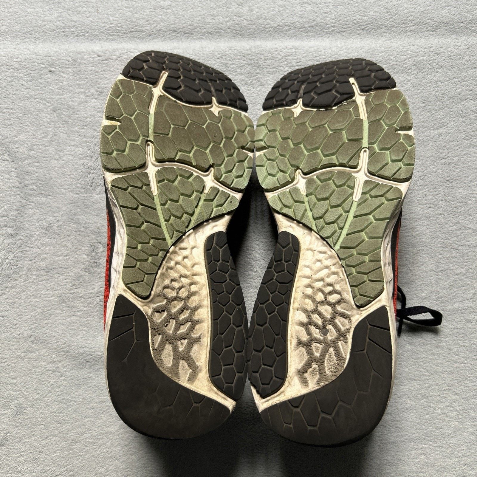 New Balance New Balance 880 v15 Men's 9.5 High Cushioned Running Shoes Size US 9.5 / EU 42-43 - 4 Thumbnail