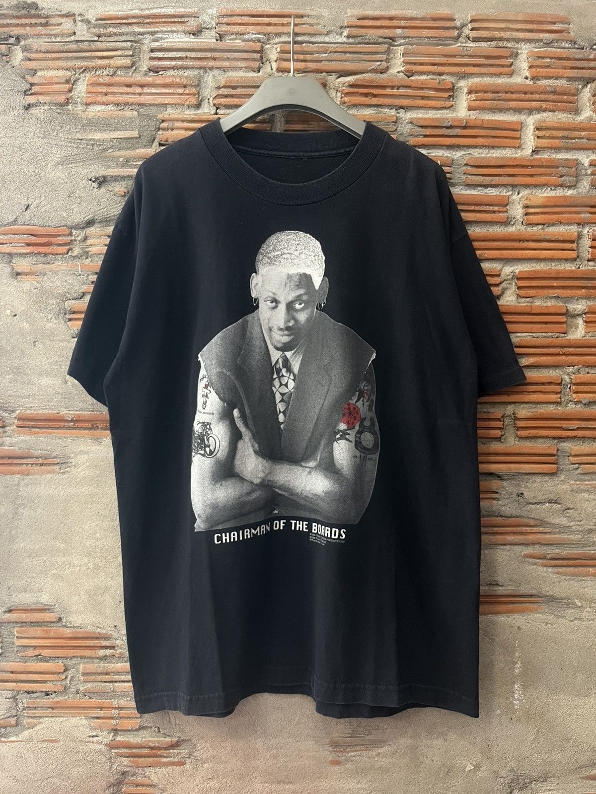 NBA Vintage Dennis Rodman CHAIRMAN OF THE BOARDS 1996’s Photo Size US XL / EU 56 / 4 - 2 Thumbnail