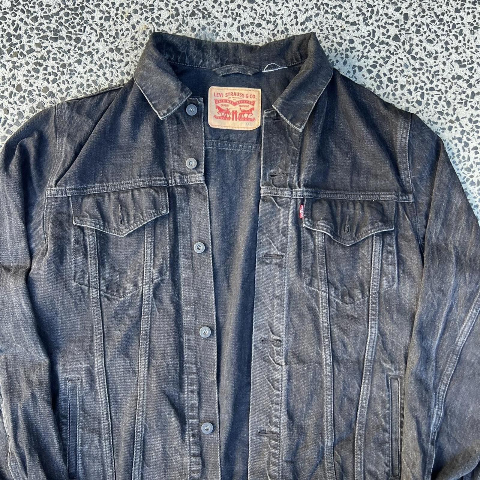 Levi's Vintage Levi’s Black Denim Jacket 🧥 Size US XL / EU 56 / 4 - 2 Thumbnail
