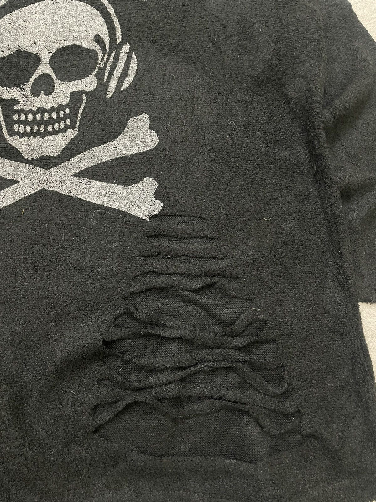 Le Grande Bleu (L.G.B.) Distressed Skull Graphic Street Punk Grunge y’s ifsix y2k Size US XXL / EU 58 / 5 - 3 Thumbnail
