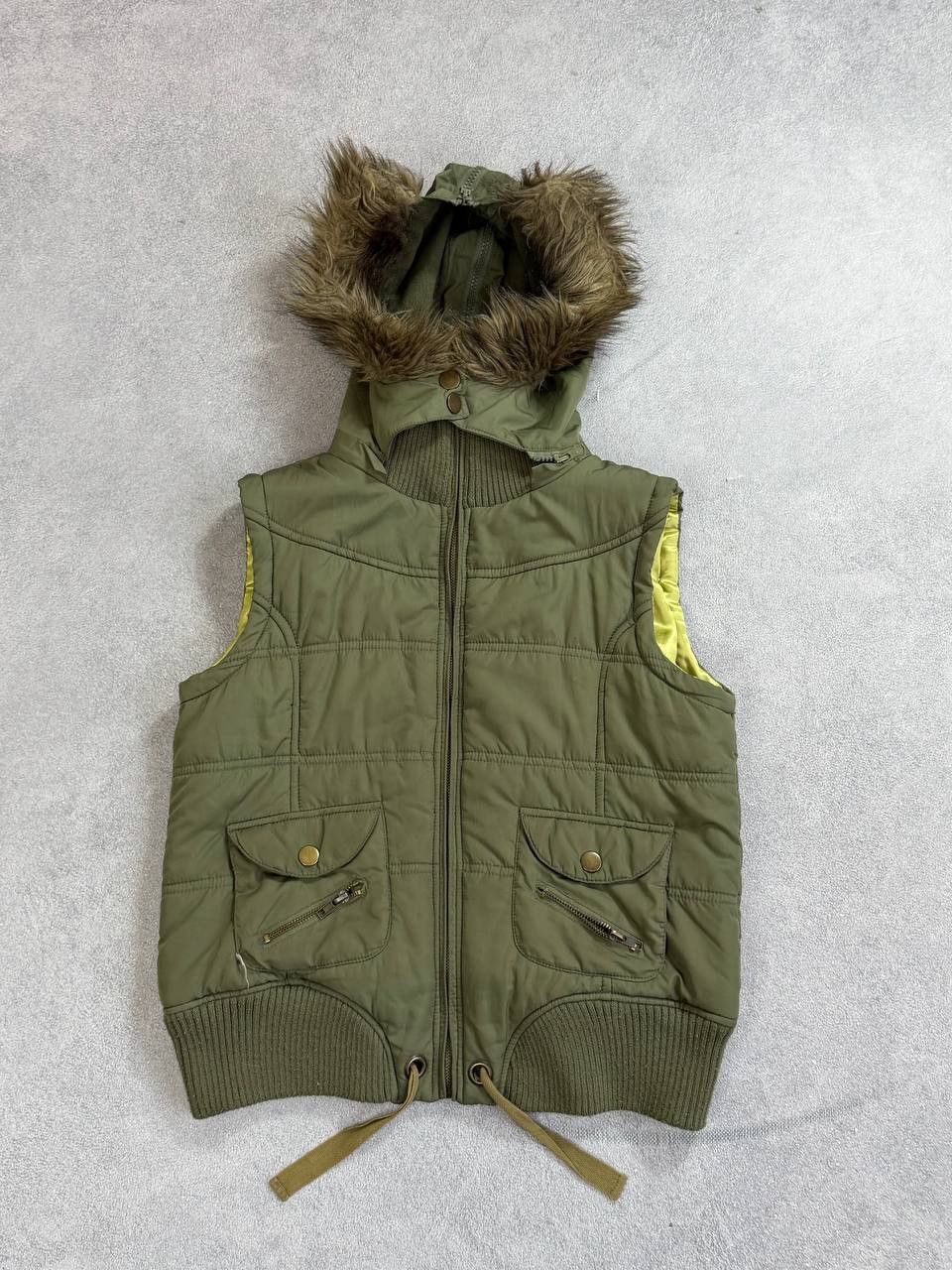 Japanese Brand vintage retro fell fur vests streetwear avant-garde archive Size US S / EU 44-46 / 1 - 2 Thumbnail