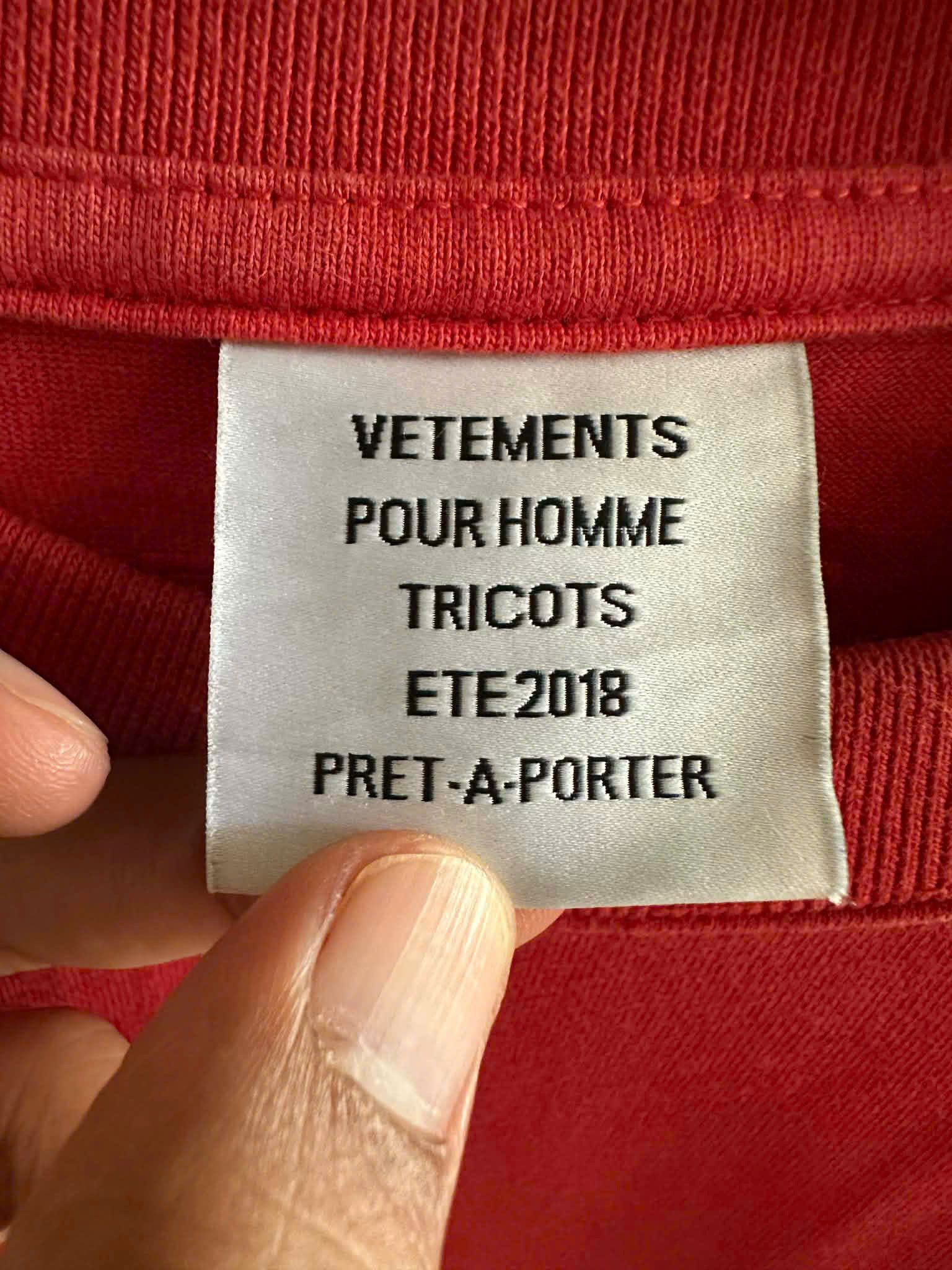 Vetements VETEMENS T SHIRT Size US XS / EU 42 / 0 - 11 Thumbnail