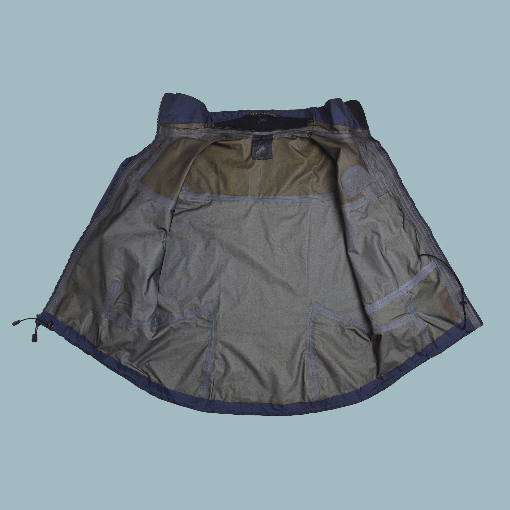 Arc'teryx *RARE* ARC'TERYX "GOLDEN ERA" 1999 BETA SHELL GORETEX NVY Size L / US 10 / IT 46 - 3 Thumbnail