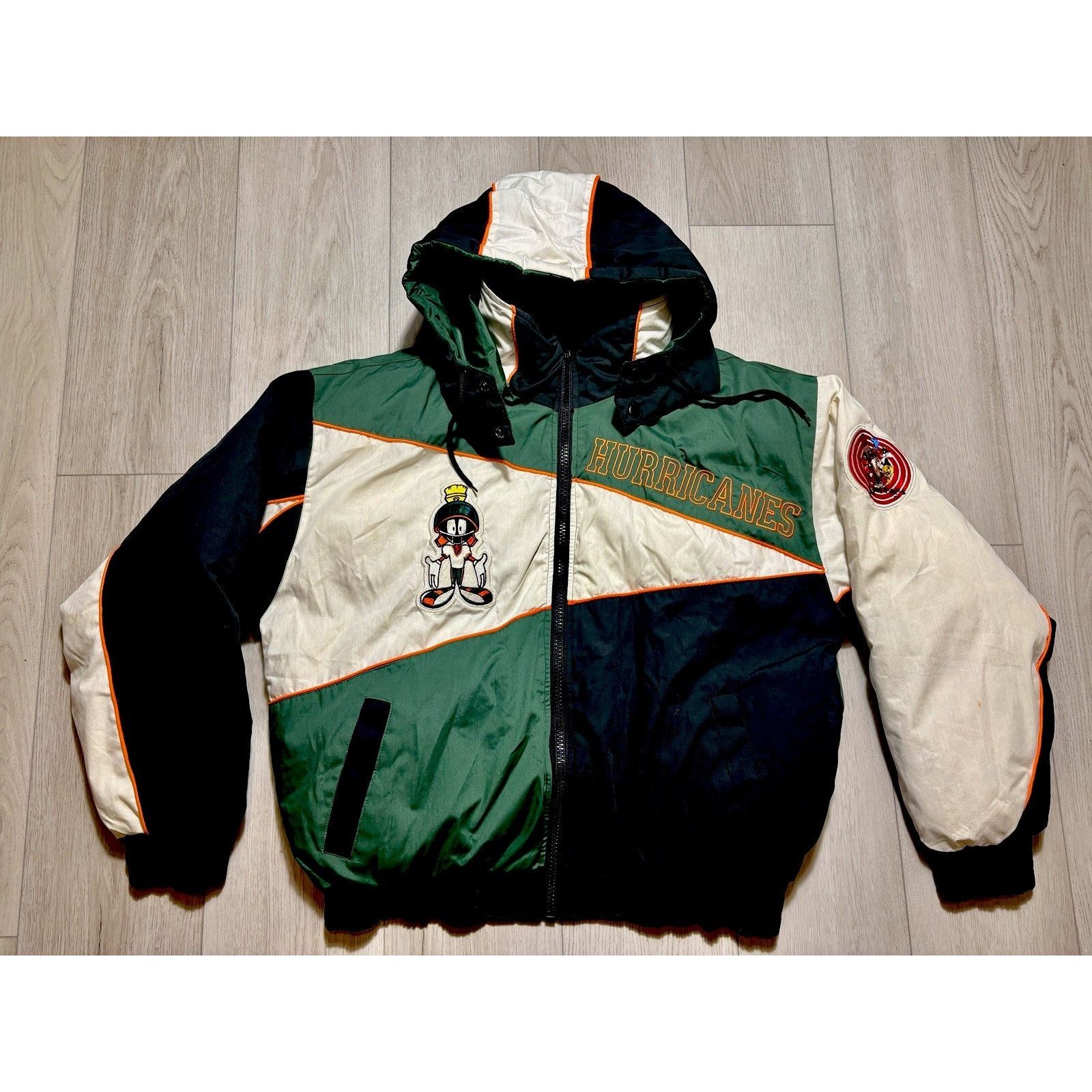 NFL Daniel Young X Looney Tunes Miami Hurricanes Puffer L Size US L / EU 52-54 / 3 - 2 Thumbnail