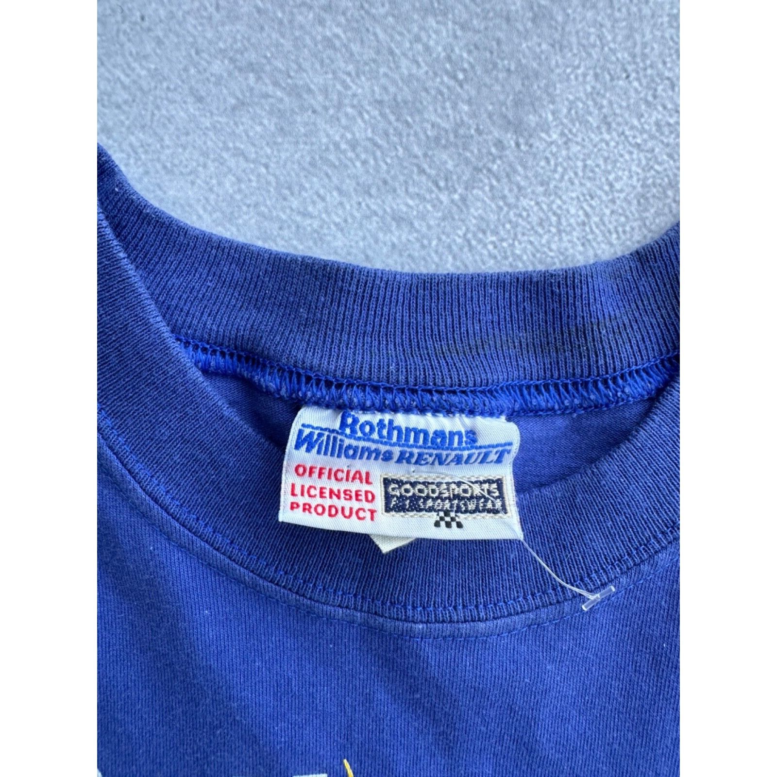 Vintage Vintage Rothmans Williams Renault F1 Racing T-shirt 90s Sz L Size US L / EU 52-54 / 3 - 10 Thumbnail