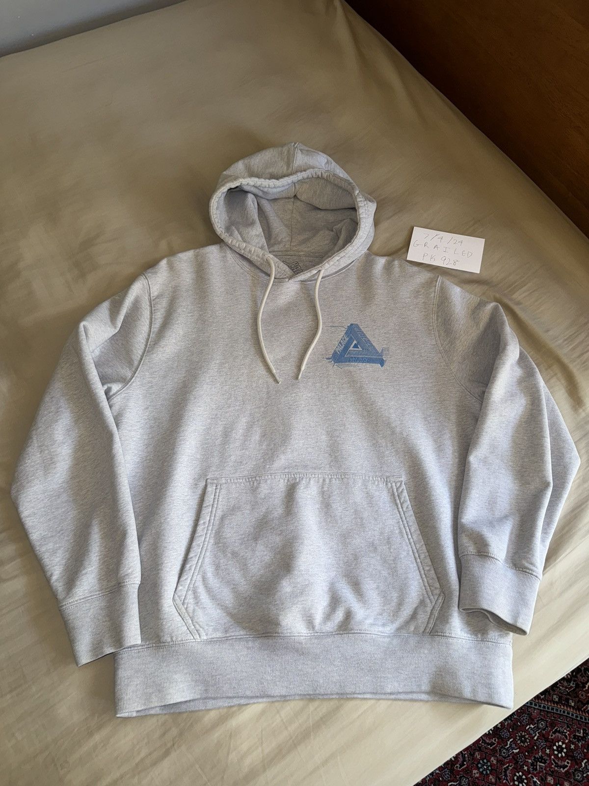 Palace Palace Surkit Hood Size Large- Gray Size US L / EU 52-54 / 3 - 1 Thumbnail
