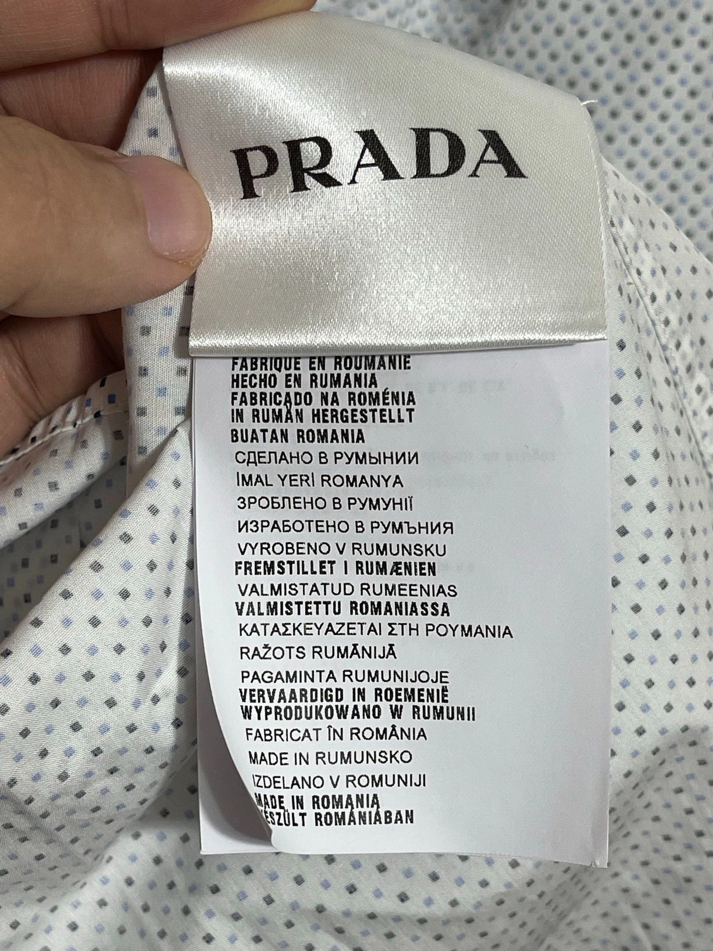 Prada Prada new longsleeve shirt 40 slim blue black pixel Size US M / EU 48-50 / 2 - 7 Thumbnail