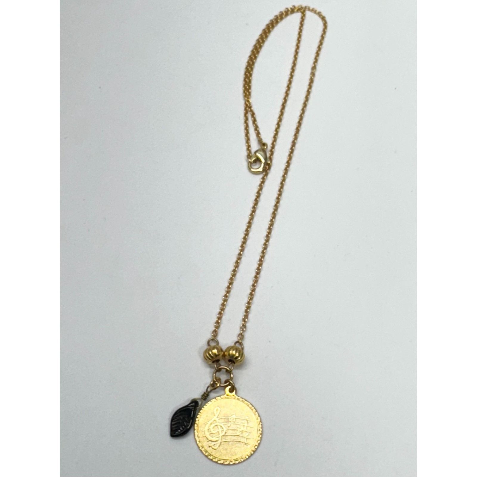 Vintage Vintage musical music note black glass leaf charm necklace Size ONE SIZE - 3 Thumbnail