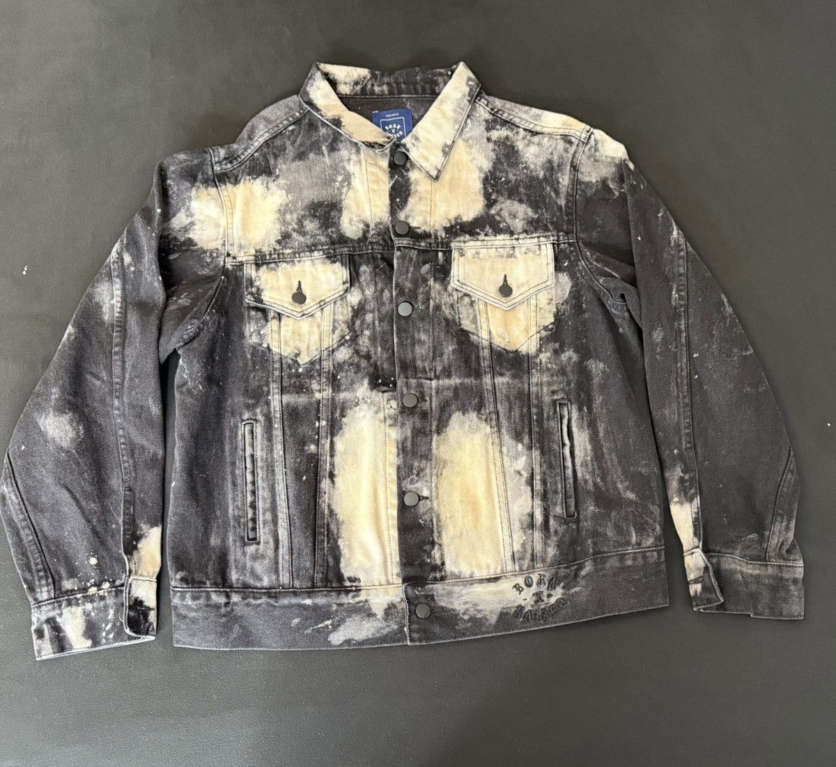 Born X Raised Born x Raised Acid Washed Rocker Denim Jacket Size Small Size US S / EU 44-46 / 1 - 1 Thumbnail