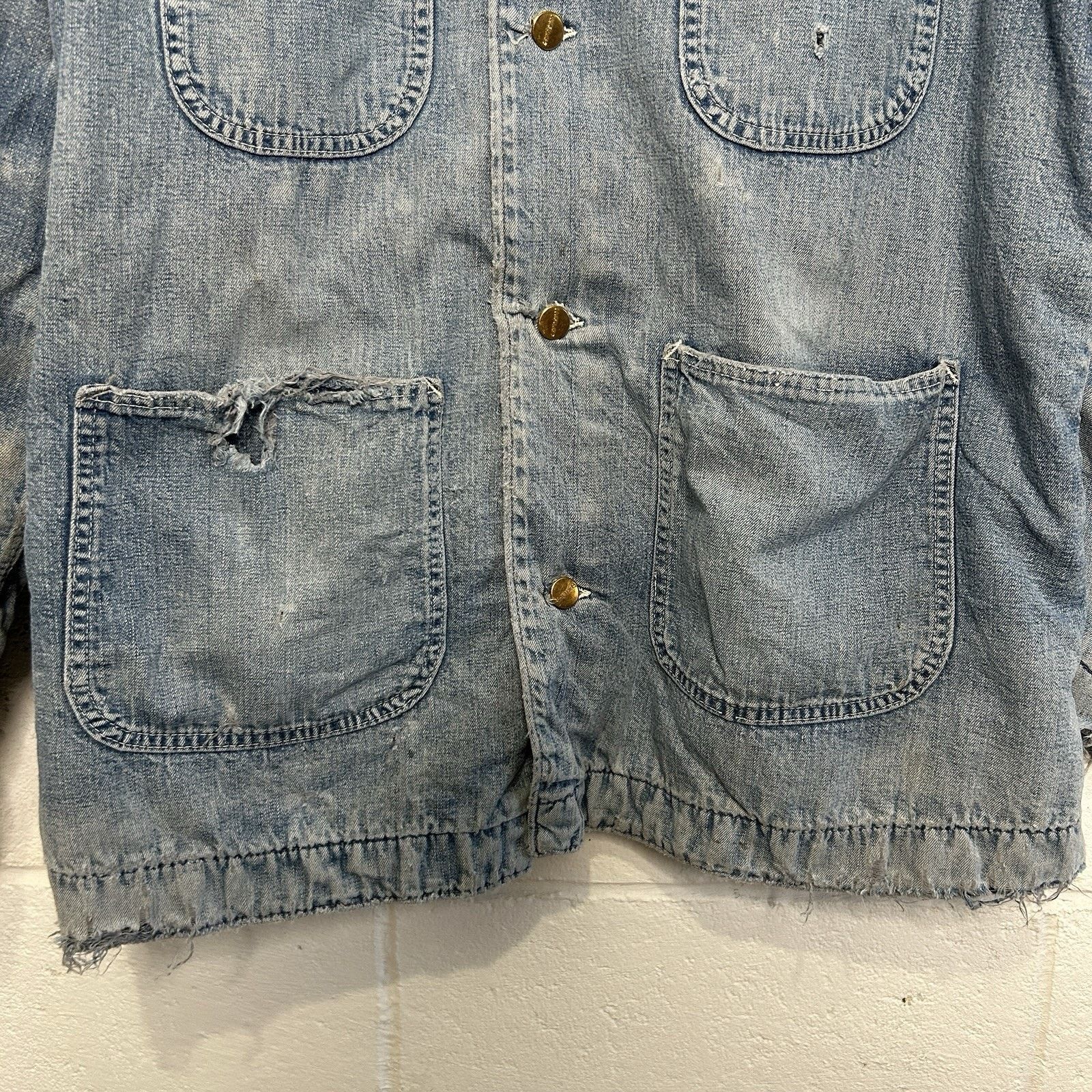 Carhartt Thrashed Vintage Carhartt Blanket-Lined Chore Coat “Denim” Size US L / EU 52-54 / 3 - 4 Thumbnail