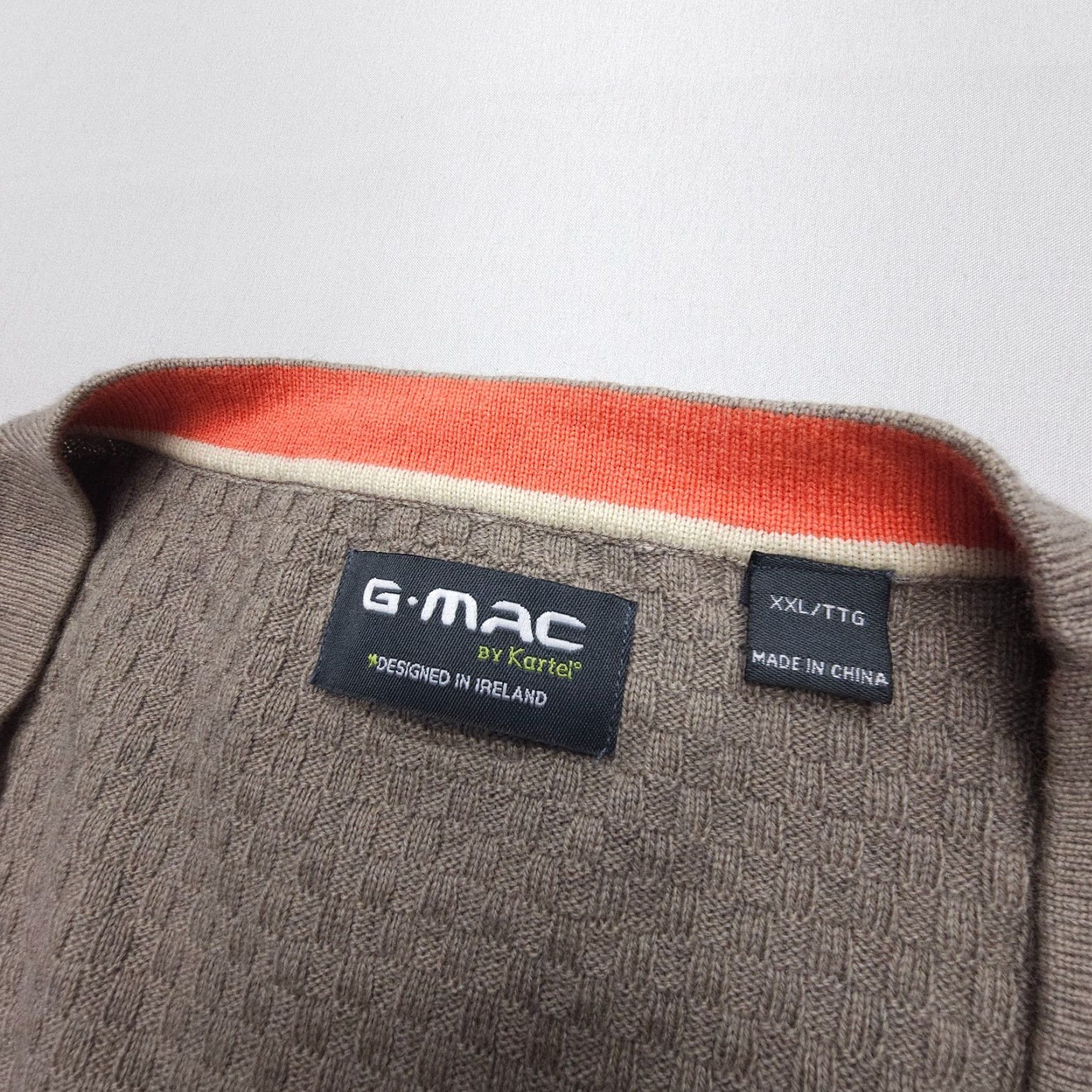 Vintage G-Mac by Kartel Golf Cardigan Sweater Mens 2XL Cotton Cashmere Beige V-Neck Knitted Knit Long Sleeve Casual Dad Classic Pattern Solid Cardigan Size US XXL / EU 58 / 5 - 5 Thumbnail