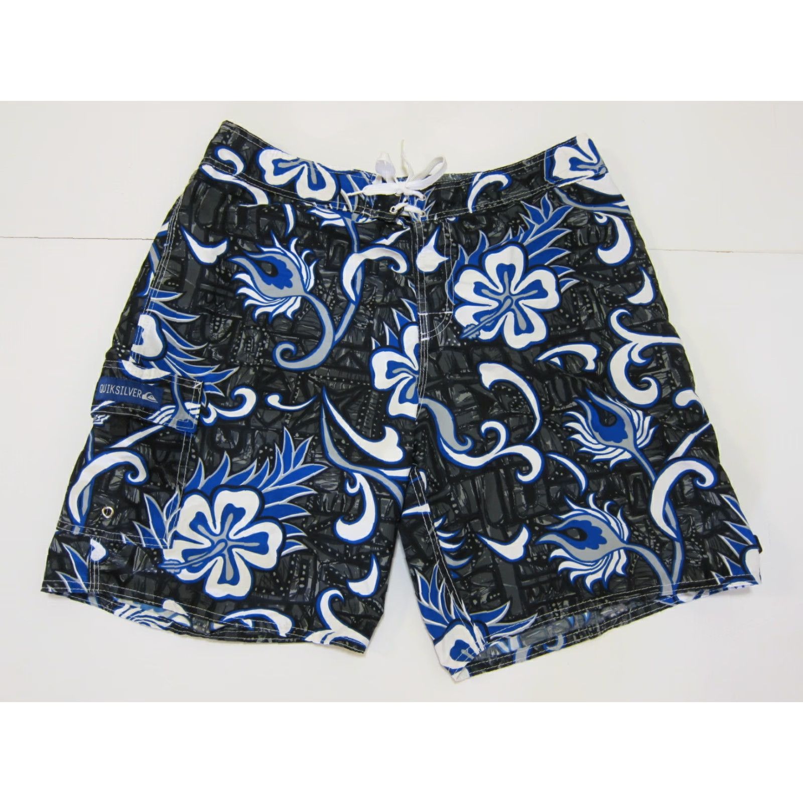 Quiksilver Quiksilver Board Shorts Men Size L Blue Black White Floral Hawaiian Surf Swim Bottom Size US 33 - 5 Thumbnail