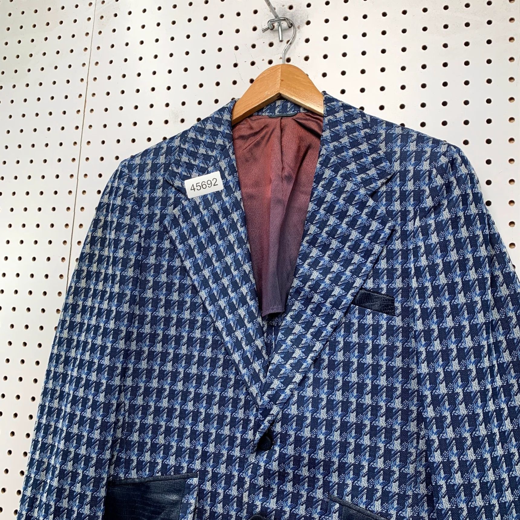 Vintage VINTAGE Blazer Men 36R Wool Linen Houndstooth Blue Two-Button Notch Lapel Made USA 60s 70s Corp 2 Piece Leather Trim Size 36R - 4 Thumbnail
