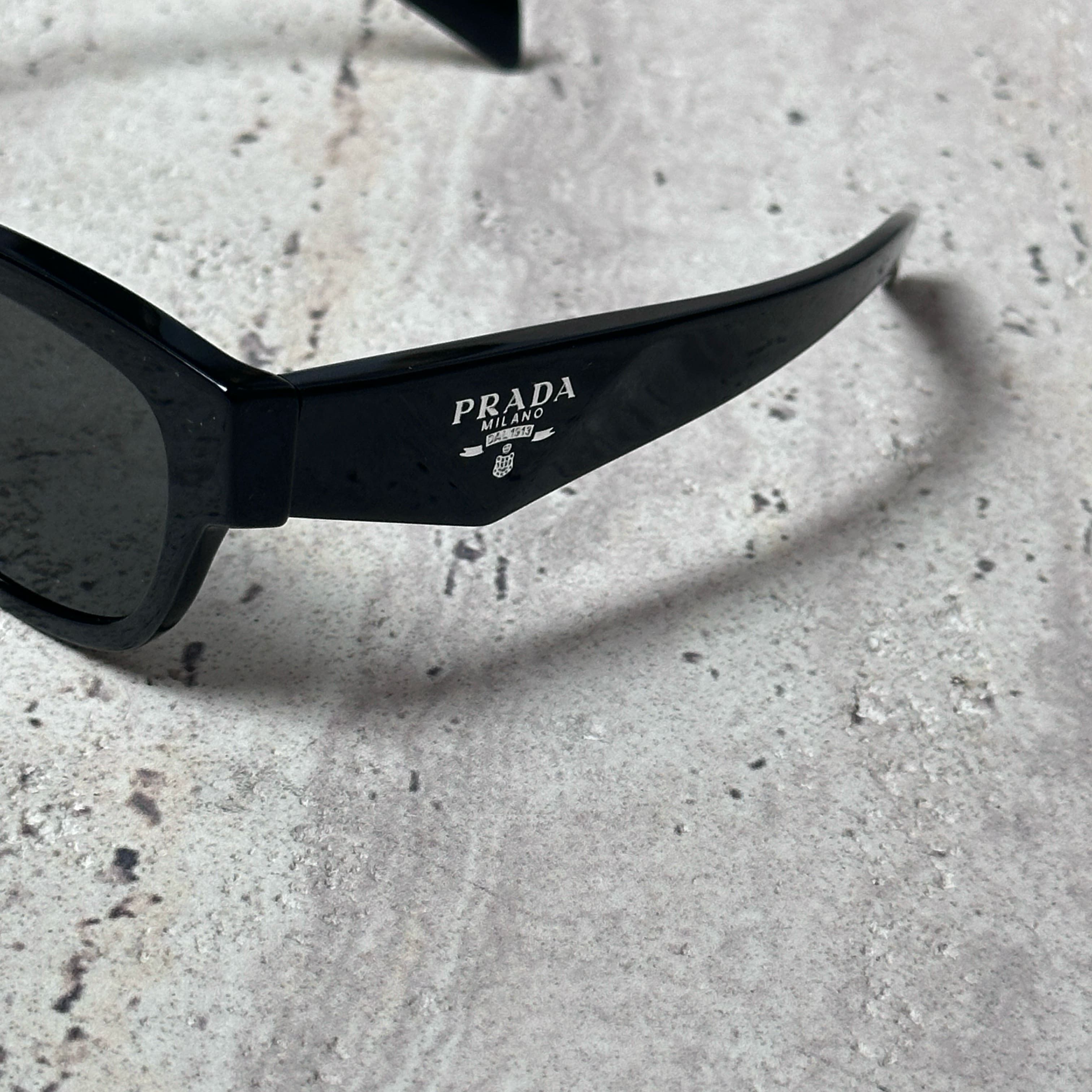Prada PRADA 0PR B09S 16K08Z SUNGLASSES Size ONE SIZE - 4 Thumbnail
