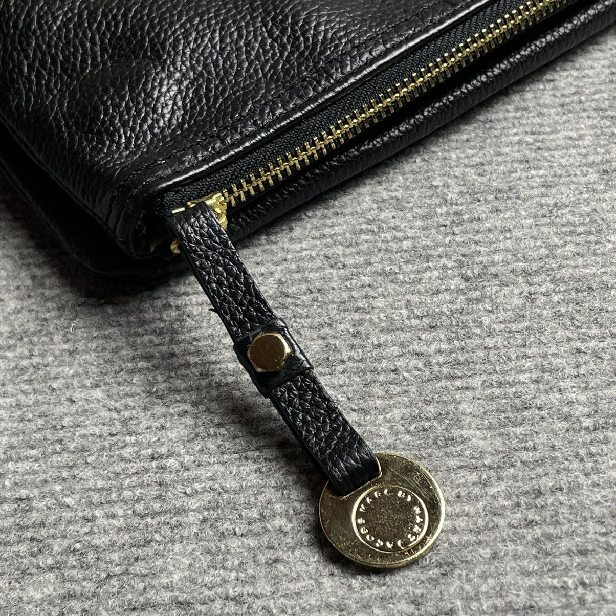 Marc by Marc Jacobs Vintage Marc Jacobs Women's Shoulder Bag Size ONE SIZE - 5 Thumbnail
