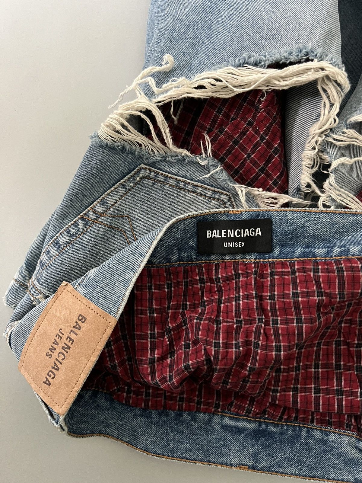 Balenciaga Balenciaga Ripped Distressed Jeans with Boxers Size US 31 - 6 Thumbnail