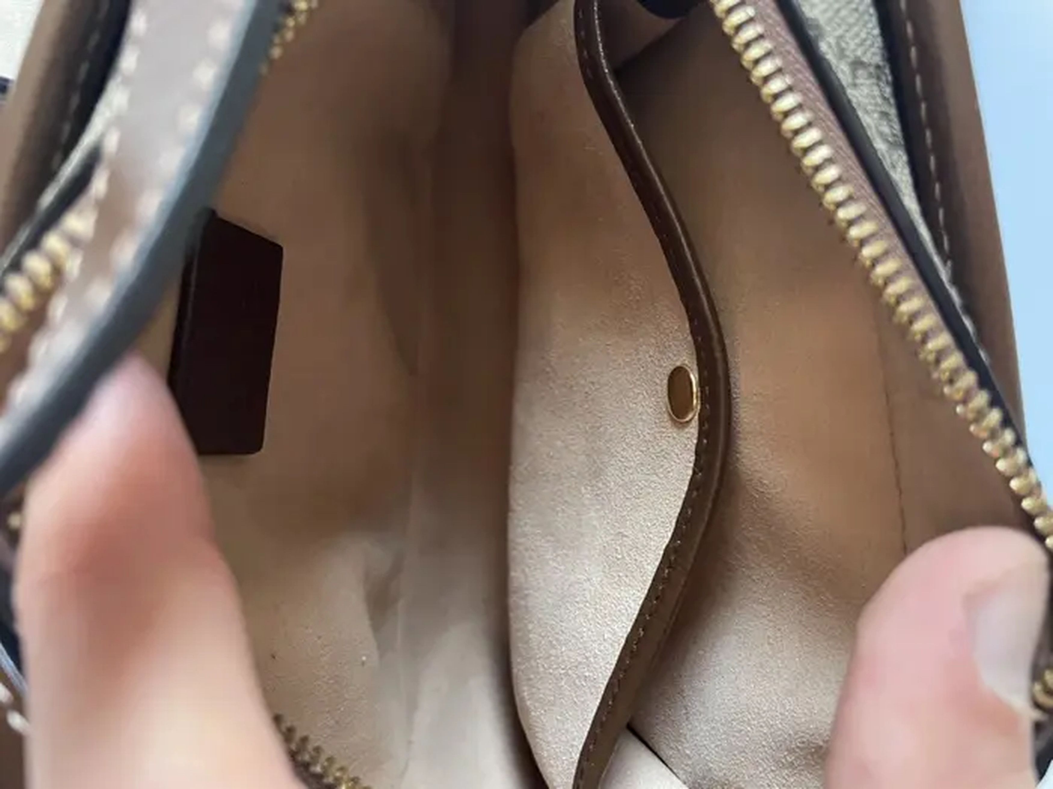 Gucci Gucci mini bag with interlocking G messenger bag Size ONE SIZE - 7 Thumbnail