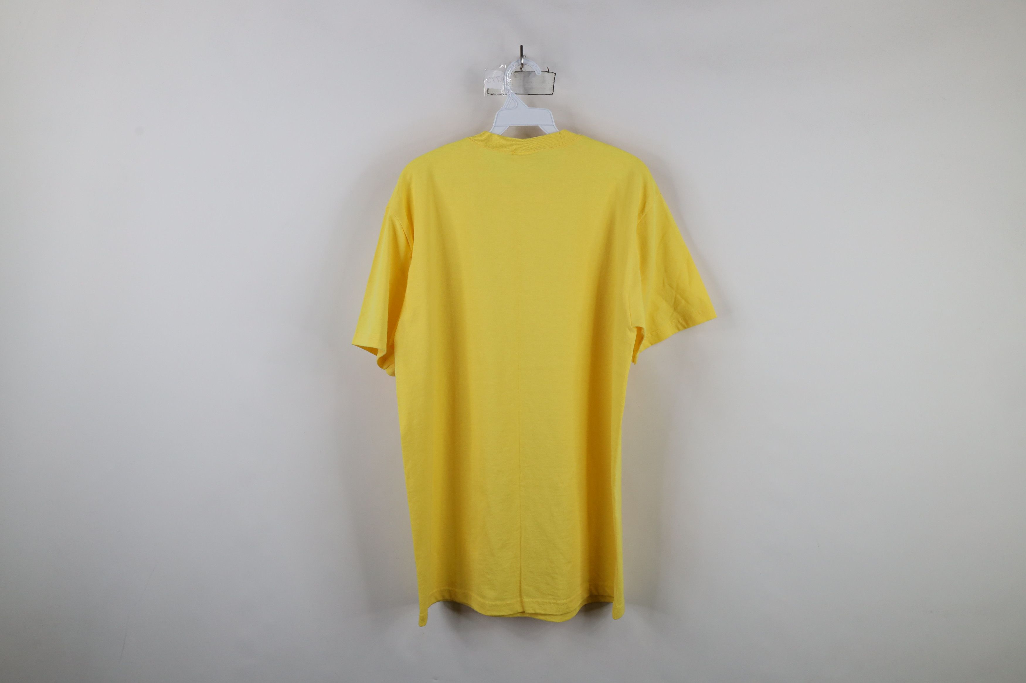 Vintage Deadstock Vintage 90s Streetwear Short Sleeve T-Shirt Yellow Size US L / EU 52-54 / 3 - 6 Thumbnail