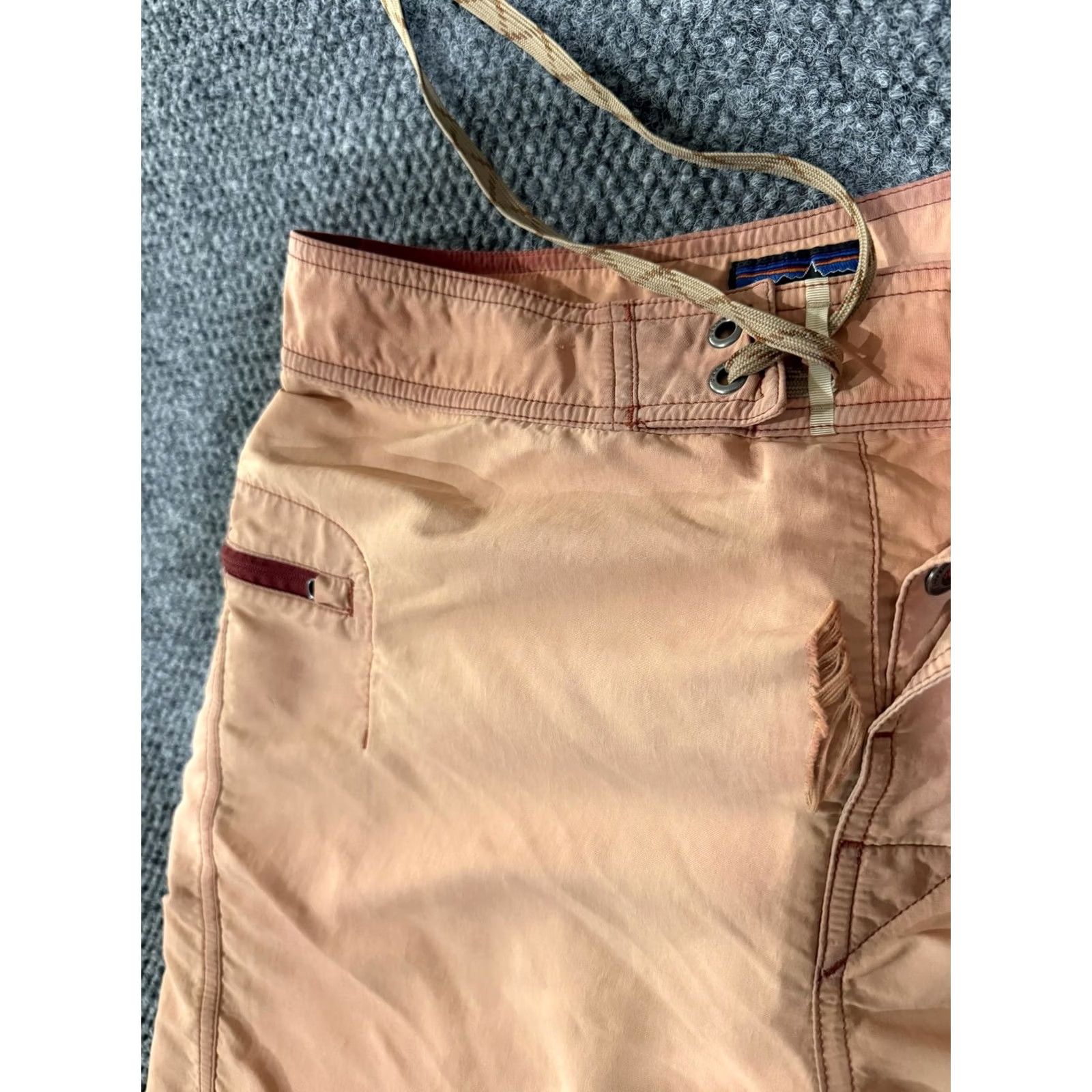 Patagonia Patagonia Board Shorts Mens 32 Orange Quick Dry Nylon Zip Pocket Drawstring Lightweight Surf Swim Trunks Size US 32 / EU 48 - 4 Thumbnail