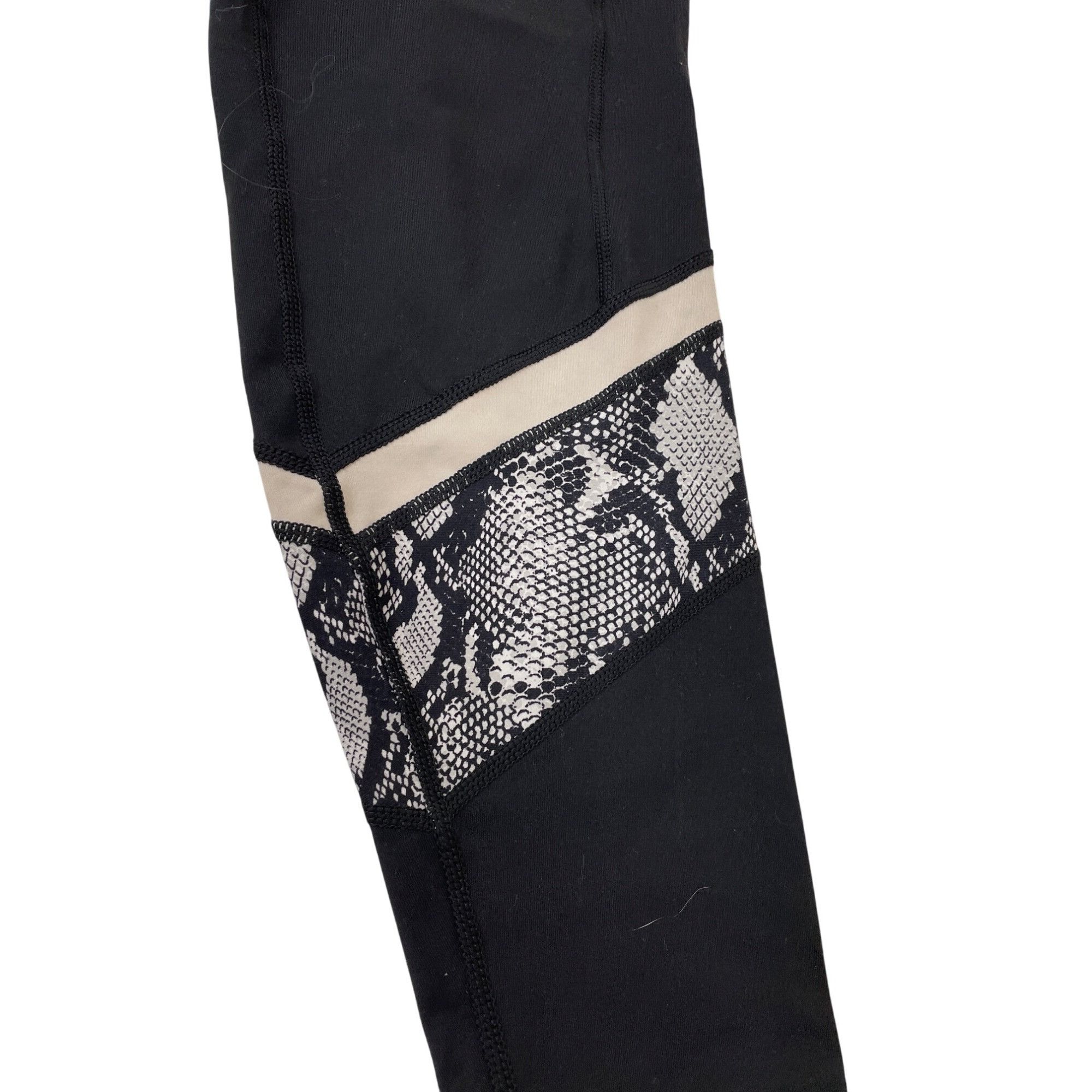 Torrid Torrid Womens Black snake print Activewear Leggings Size 2 S Size 26" / US 2 / IT 38 - 3 Thumbnail