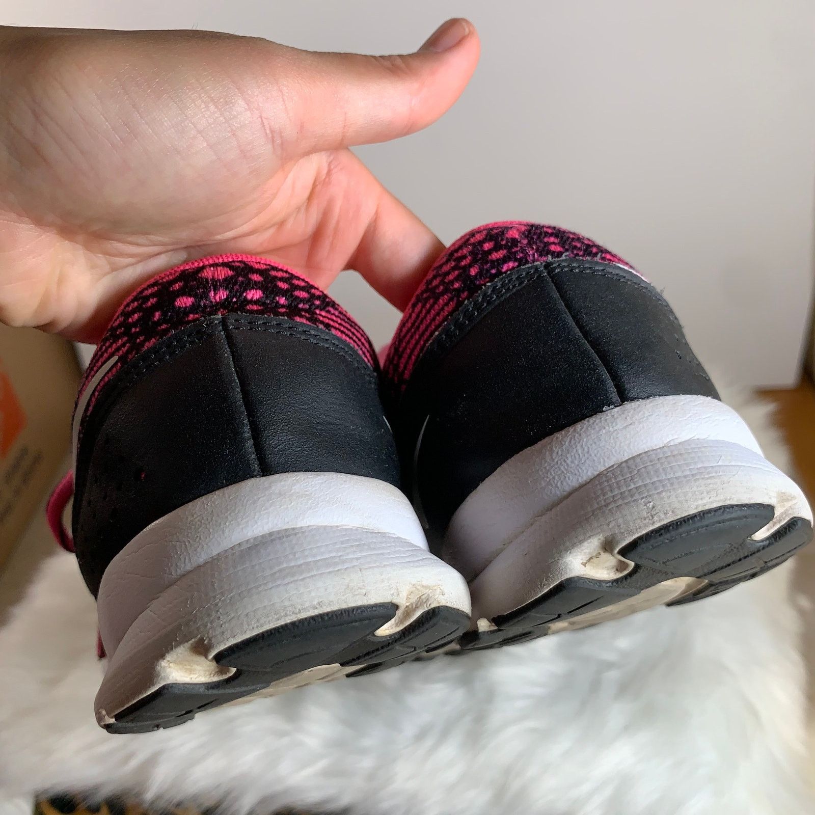 Nike Nike Core Motion TR 3 Pink/Black Womens Shoes Size 9 Size US 9 / IT 39 - 10 Thumbnail