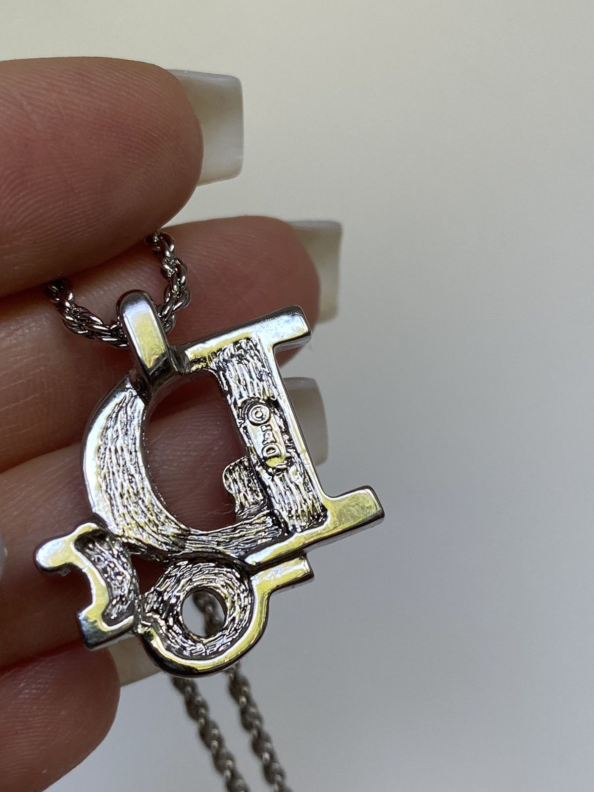 Dior × Vintage Christian Dior vintage charm logo necklace rhinestones Size ONE SIZE - 4 Thumbnail
