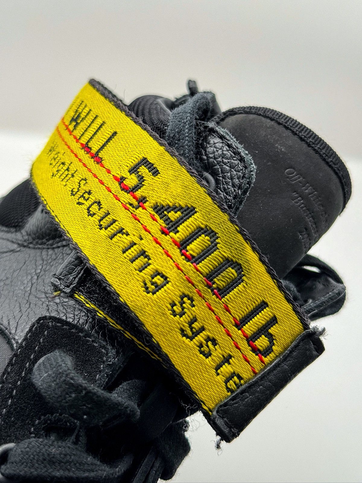 Off-White Off-White Industrial Belt High-Top Sneakers Black 2013 Size US 10 / EU 43 - 11 Thumbnail