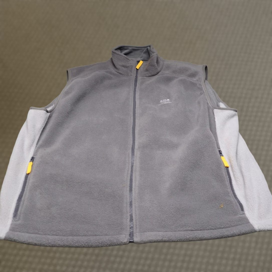 Helly Hansen Helly Hansen Vest Mens XL Grey Sherpa Fleece Full Zip Layering Outdoor Hiking Size US XL / EU 56 / 4 - 1 Thumbnail