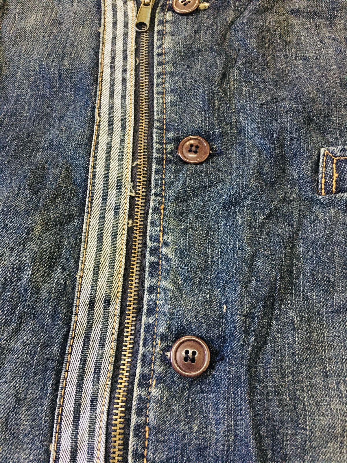 Japanese Brand Press Attache Spiral Zipper Denim Jacket (17) Size US L / EU 52-54 / 3 - 9 Thumbnail