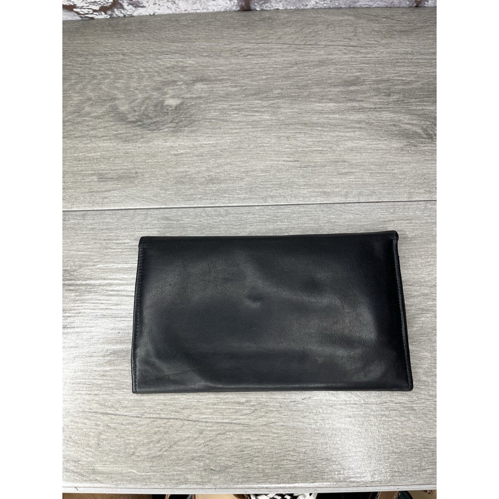 Orvis Vintage Orvis American Black Leather Bifold Wallet 6 Card Sl Size ONE SIZE - 9 Thumbnail