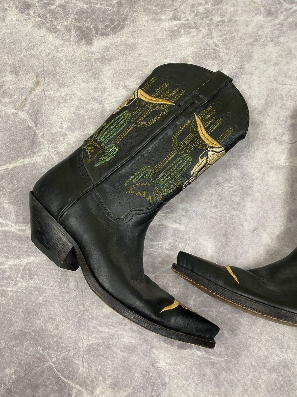 Tony Mora Western Cowboy Boots Embroidered Bull Skull Cacti