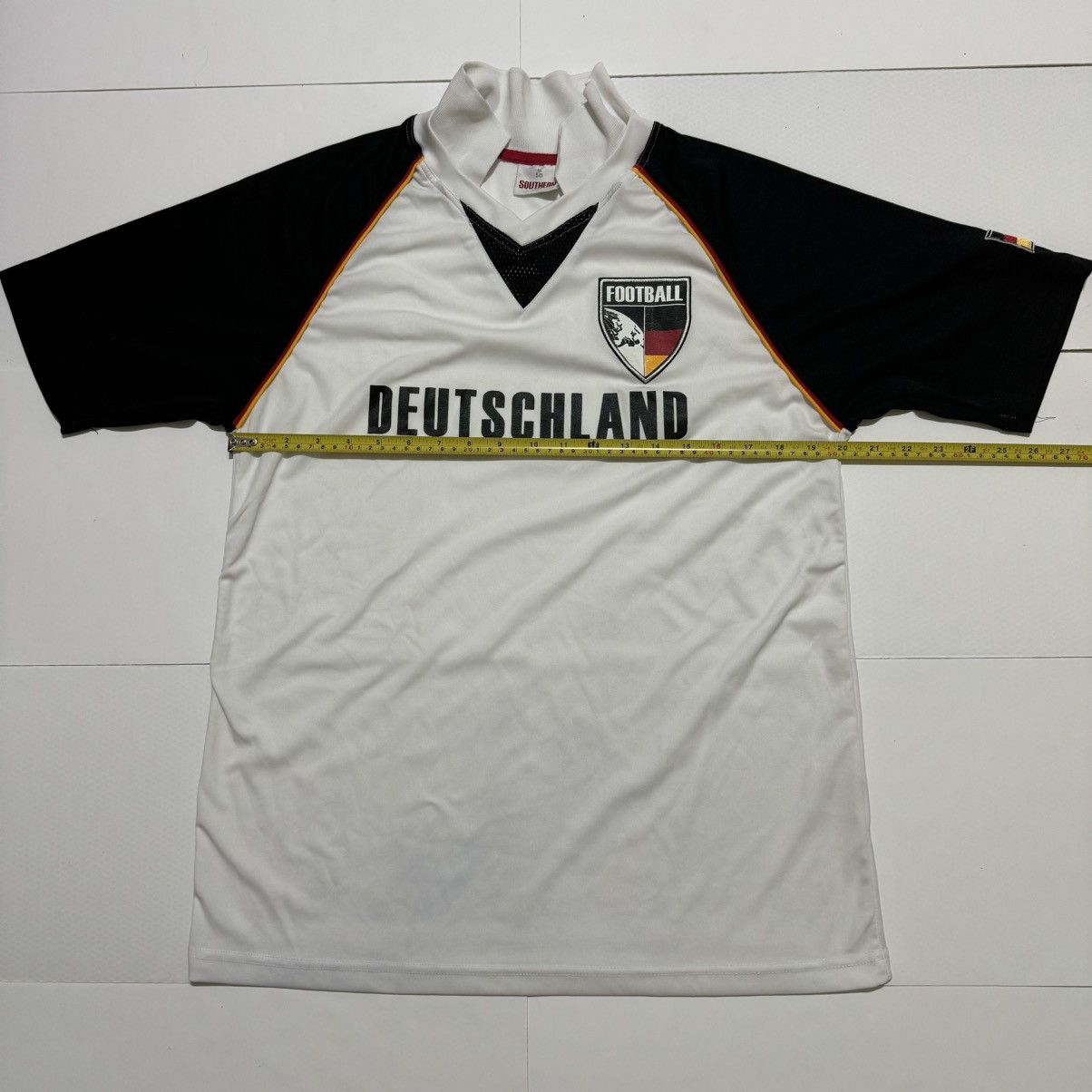 Vintage Deutschland Germany Men Shirt Jersey Football Soccer White L Size US L / EU 52-54 / 3 - 3 Thumbnail