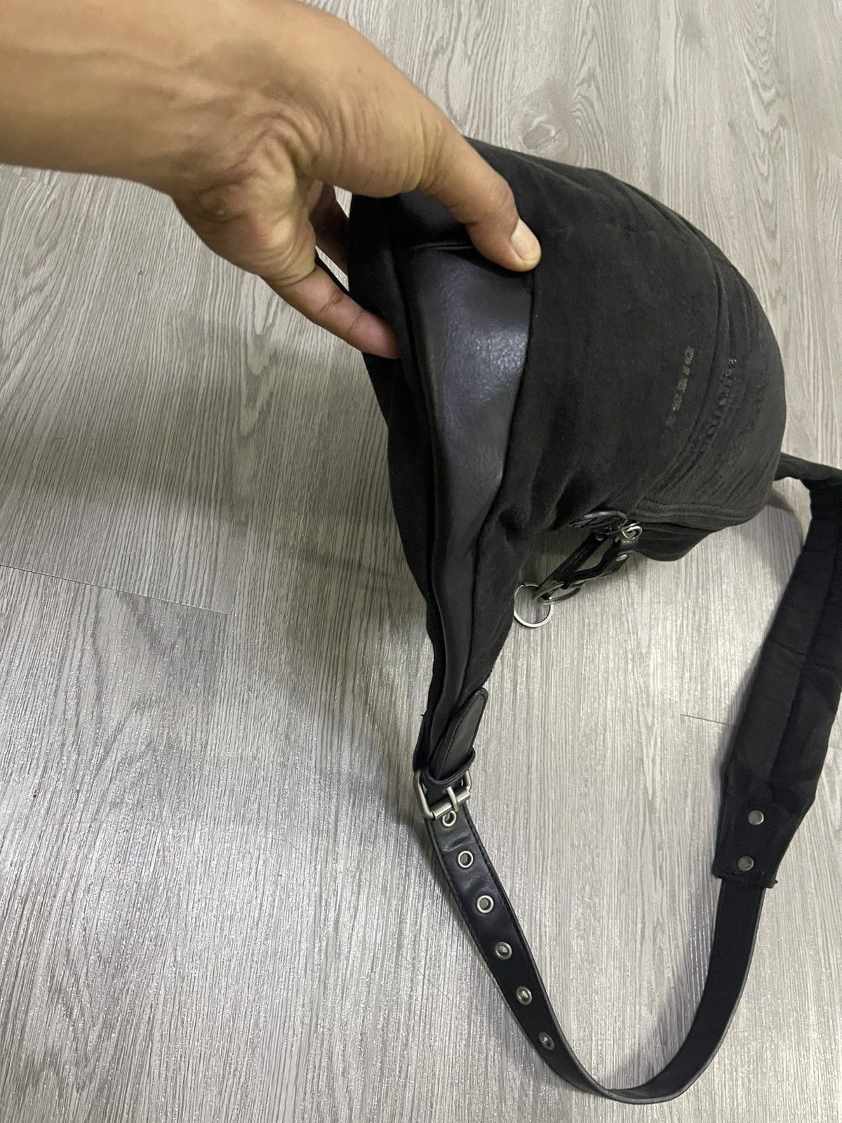 Diesel Vintage Diesel Work Wear Crossbody Bag Size ONE SIZE - 17 Thumbnail