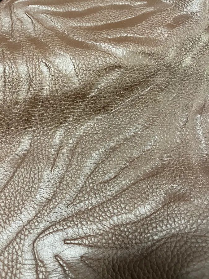 Roberto Cavalli 2000s Roberto Cavalli Brown Handle Leather Relief Savage Bag Size ONE SIZE - 7 Thumbnail