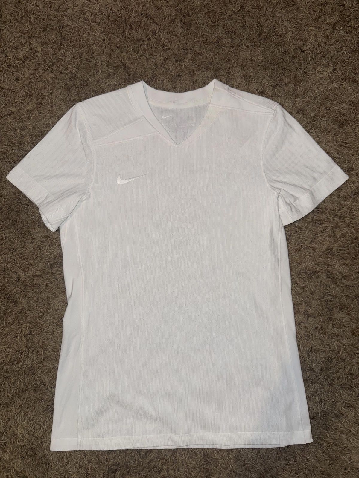 Nike RARE UNRELEASED Nike Men’s Vaporknit Vapor V Jersey Sample Size US XS / EU 42 / 0 - 1 Thumbnail