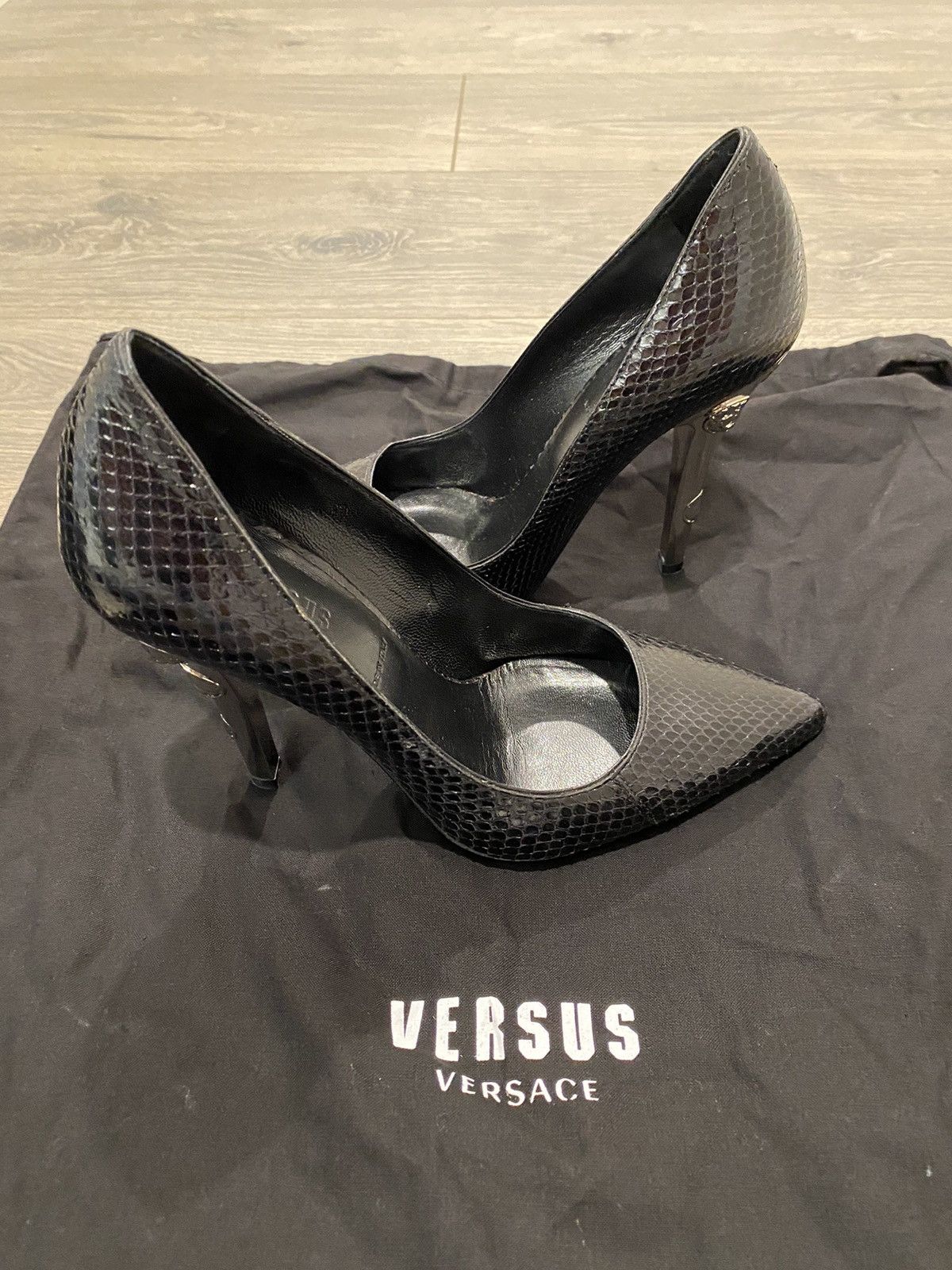 Versus Versace Black Womens Heels