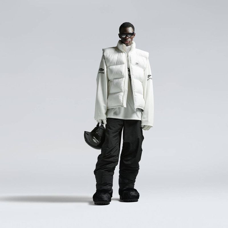 Balenciaga o1w1db10226 Alaska Low Boots In Black Size US 10.5 / EU 43-44 - 6 Thumbnail