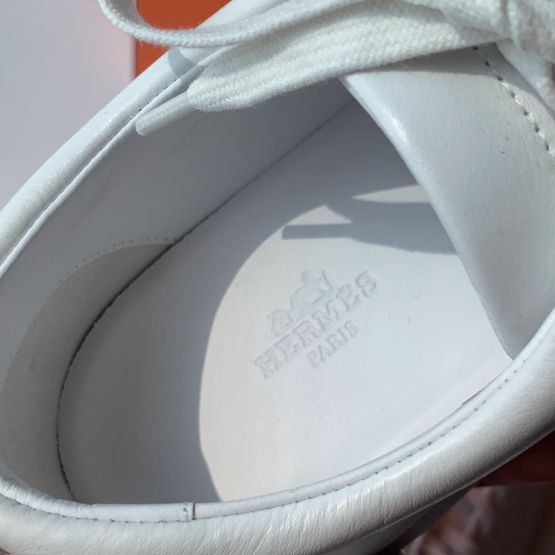 Hermes HERMES White Classic Sneaker 39.5 EU Versatile Size US 6.5 / EU 39-40 - 3 Thumbnail