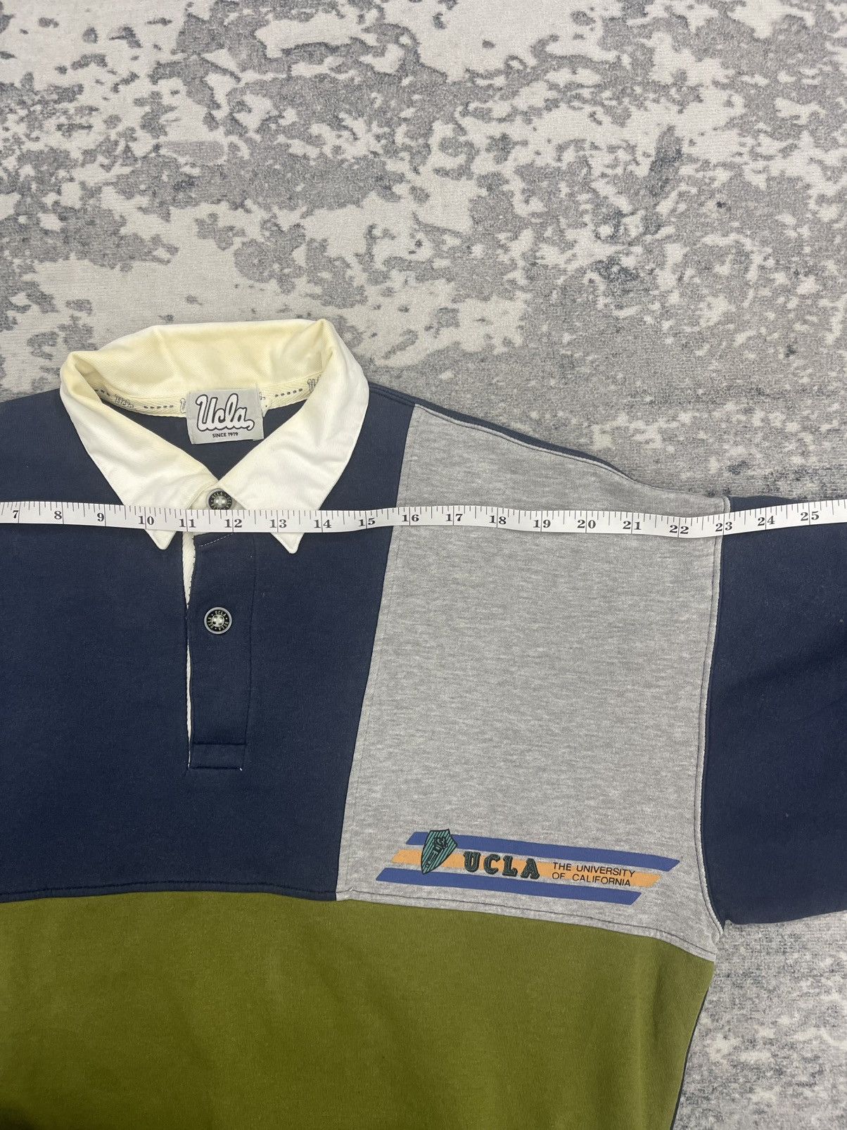 Descente Vintage Ucla Colar Raglan Sweatshirt Size US L / EU 52-54 / 3 - 8 Thumbnail