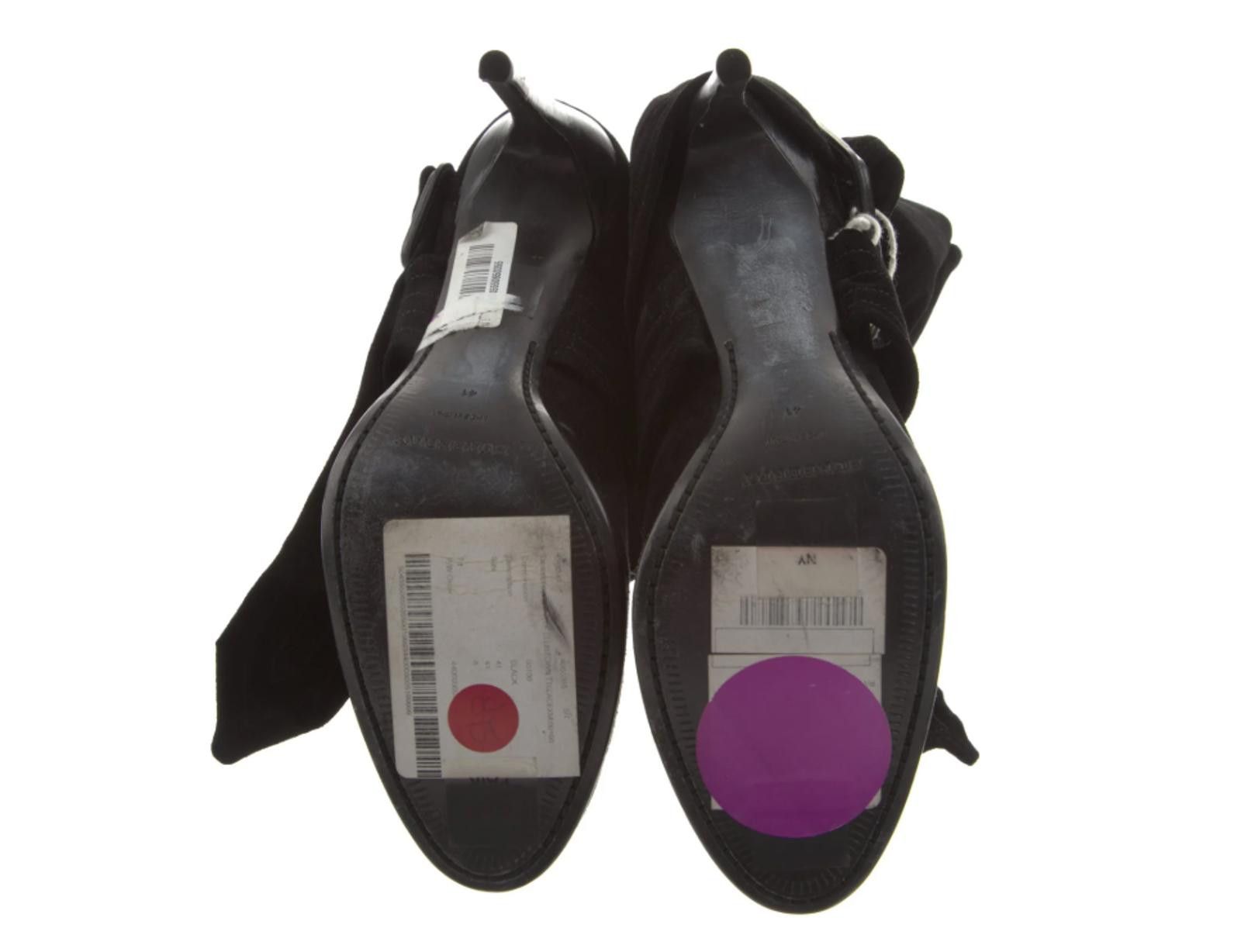 Burberry Burberry Suede Stiletto Ankle Boots w/buckle, Sz US8.5 Size US 8.5 / IT 38.5 - 5 Thumbnail