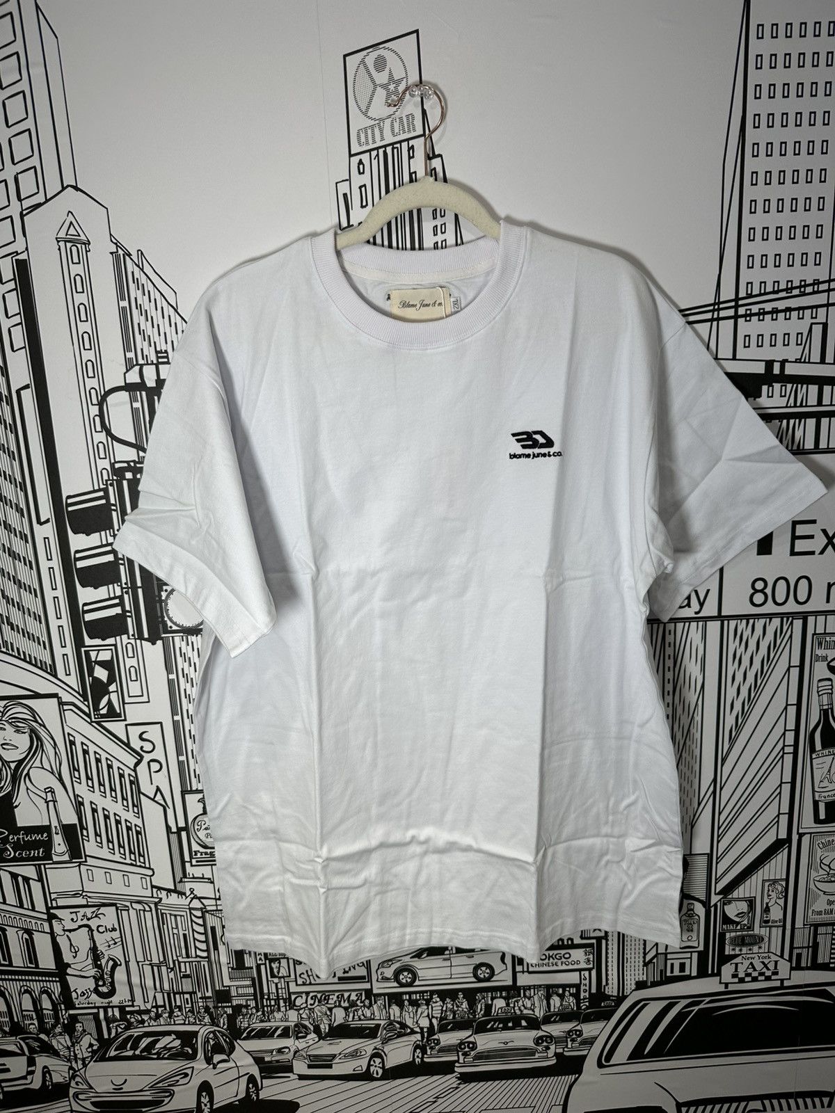 Other Blame June & Co. Basic T-Shirt White 2XL Size US XXL / EU 58 / 5 - 3 Thumbnail