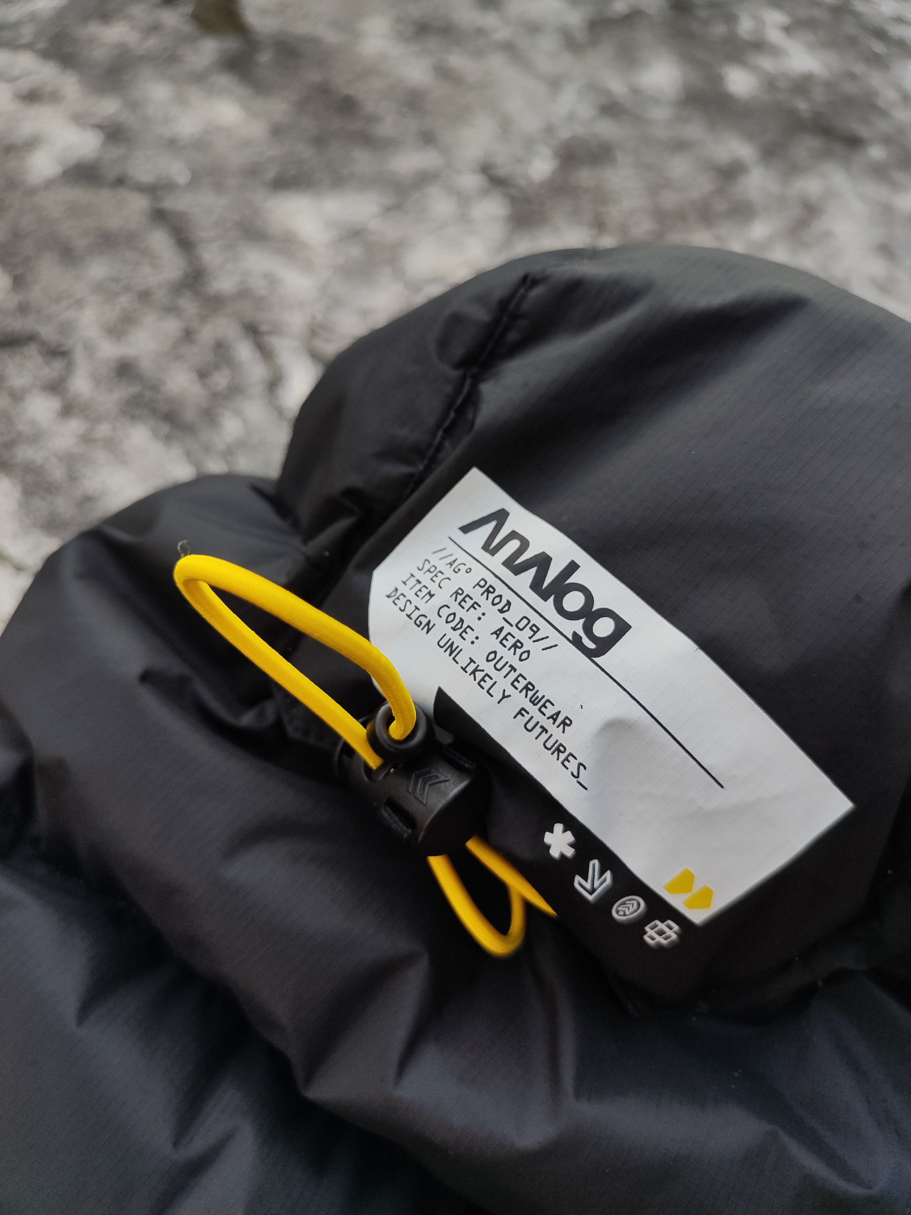Burton Burton Analog Puffer Size US S / EU 44-46 / 1 - 11 Thumbnail