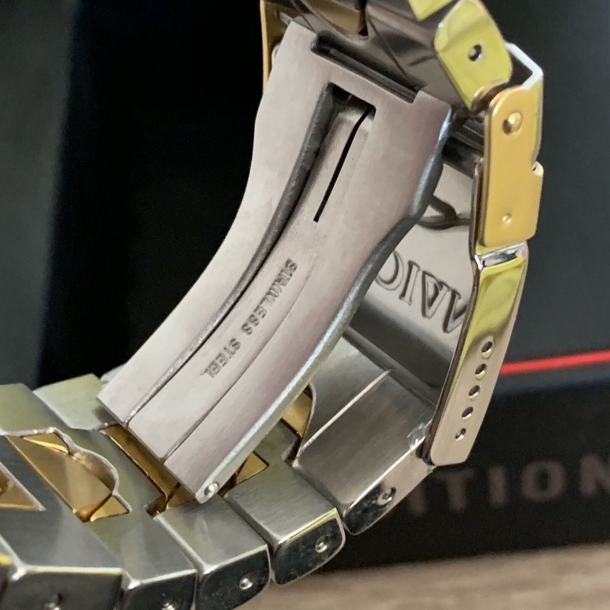 Invicta Invicta Marvel Iron Man Reserve 52mm Watch 52mm Venom Size ONE SIZE - 7 Thumbnail