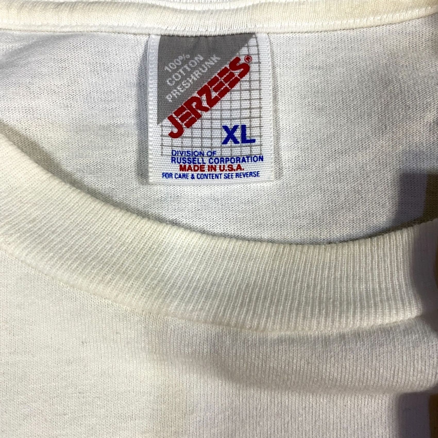 Vintage VINTAGE American Heart Walk T-shirt Cotton XL Double-Sided White Men US Made in USA Shirt Size US XL / EU 56 / 4 - 6 Thumbnail