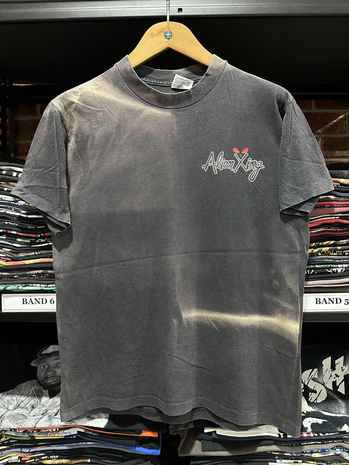 Alien Workshop Vintage 90s Alien Xing By Joe Blow Sun Faded Tee Size US M / EU 48-50 / 2 - 8 Thumbnail