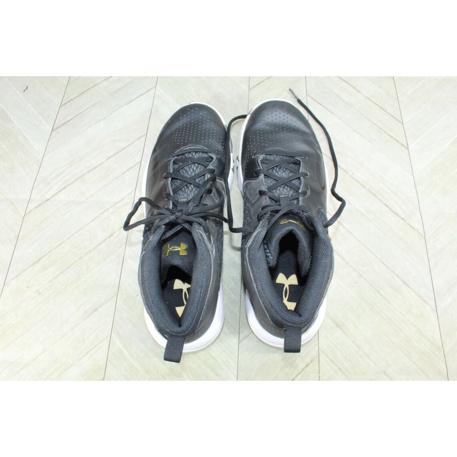 Under Armour Under Armour YMUV Leather Mesh Lightweight Basketball Shoes Size US 13 / EU 46 - 6 Thumbnail