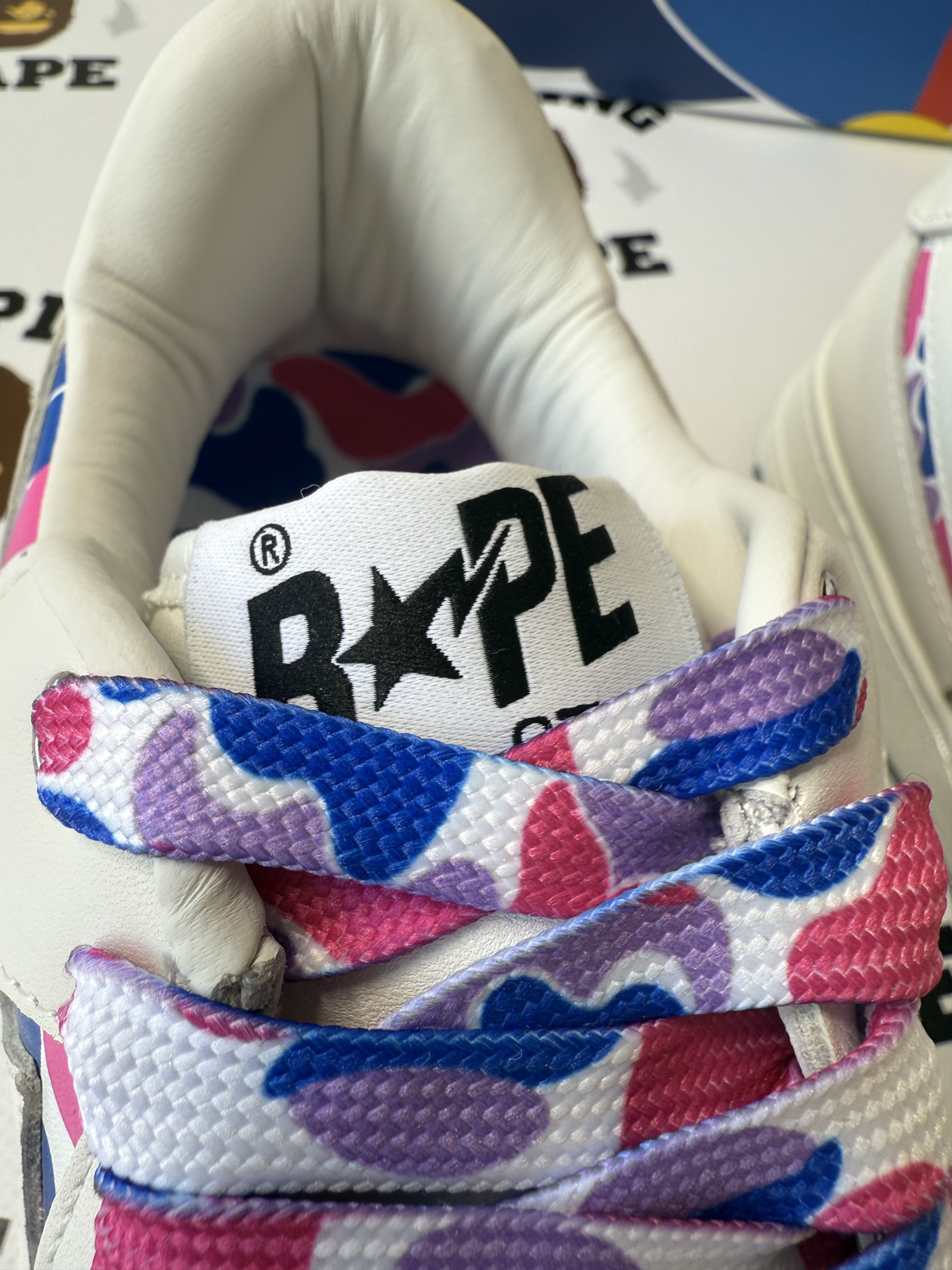Bape BAPE STA ICON BAPE STORE GUANGZHOU Size US 8.5 / EU 41-42 - 8 Thumbnail