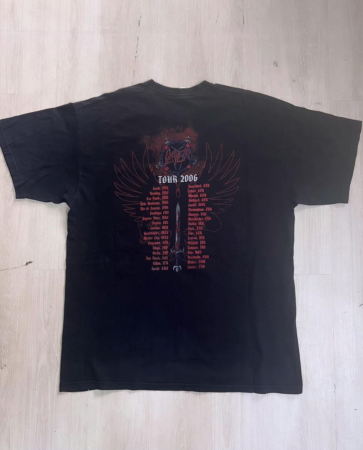 Band Tees Vintage 2006 Slayer Tour Short Sleeve T-Shirt Size US XL / EU 56 / 4 - 4 Thumbnail