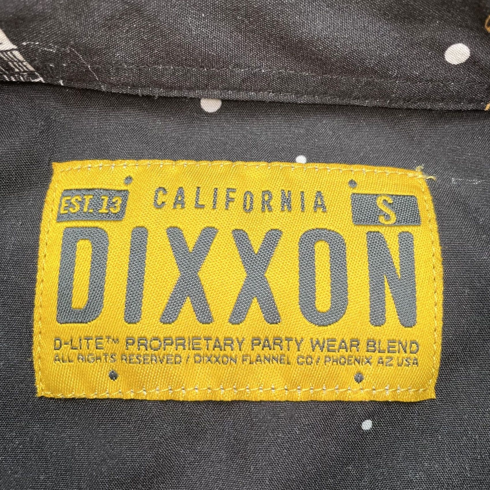 Vintage Dixxon Shirt Mens Small Black Space Car Graphic Short Sleeve Button-Up Stretch Size S / US 4 / IT 40 - 2 Thumbnail