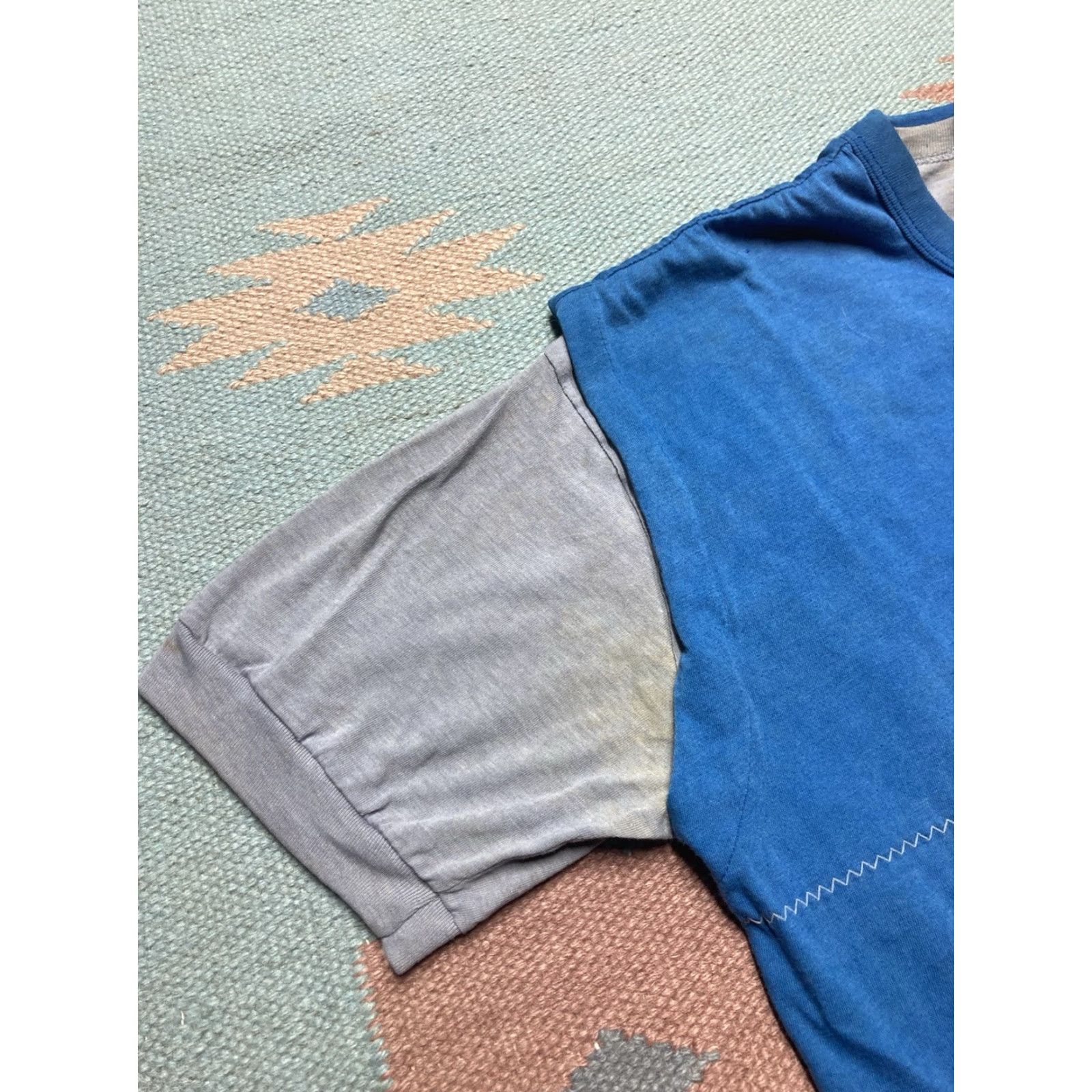 Vintage VINTAGE 70s 80s T-Shirt Henley Gray Blue Adult Large Boxy Mens Size US L / EU 52-54 / 3 - 5 Thumbnail